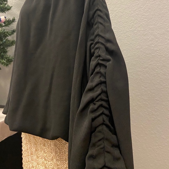 RACHEL Rachel Roy Salena Off the shoulder blouse - Picture 6 of 8